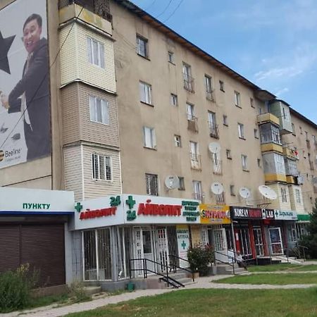 Apartment In The Karakol Heart Zewnętrze zdjęcie